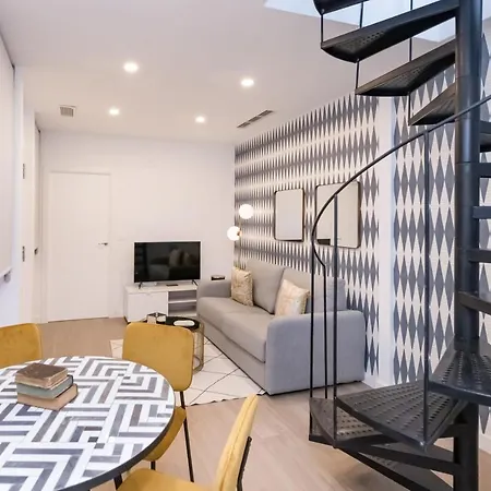 Appartement Bhost - Regina IV à Cordoue Extérieur photo